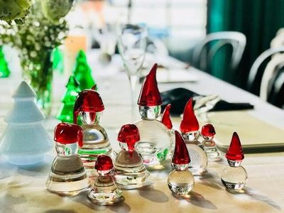 挪威海產攜手老牌水晶品牌，在滬首辦可持續餐桌藝術文化活動，共話商業創新與責任